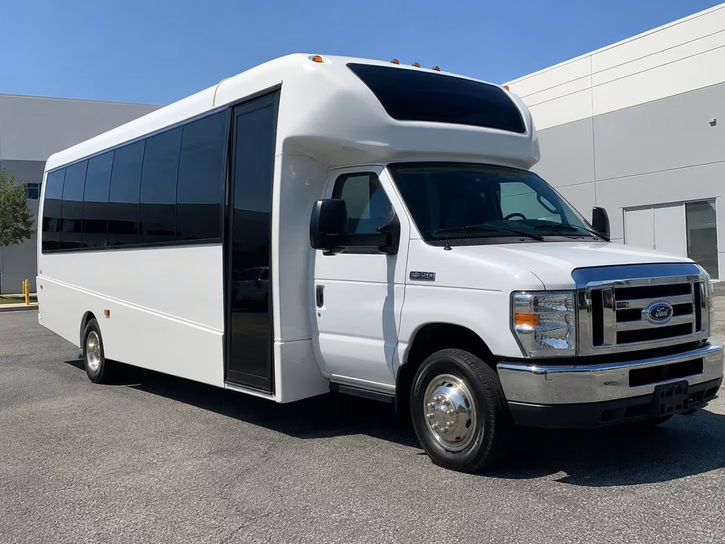 20 passenger minibus